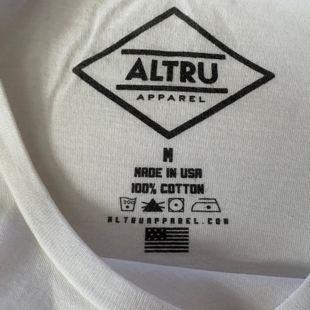 Maxell Cassette Tape inspired - "Blown Away Guy" Altru Apparel T-Shirt - Size M - Picture 4 of 6